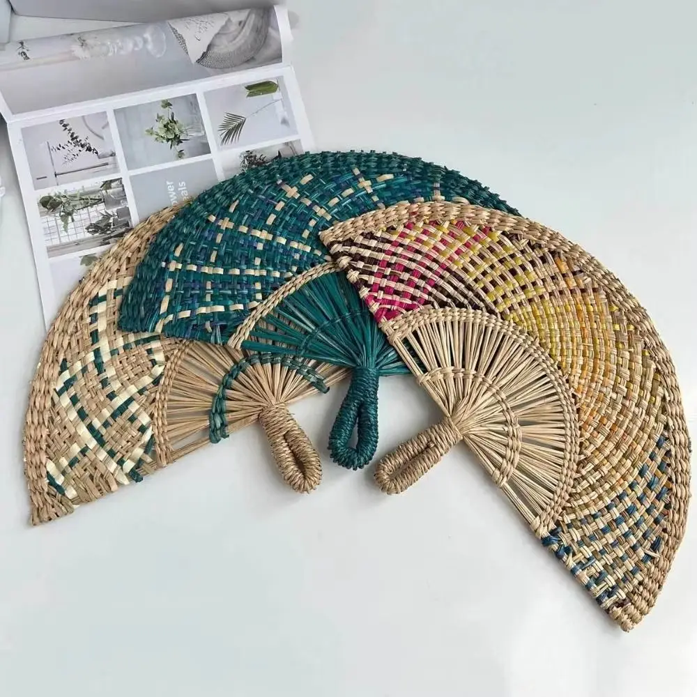 Colorful Hand-woven Straw Fan Bohemian Vintage Hand Braided Fan Lightweight Weaving Technique Summer Cattail Fan Home Decor