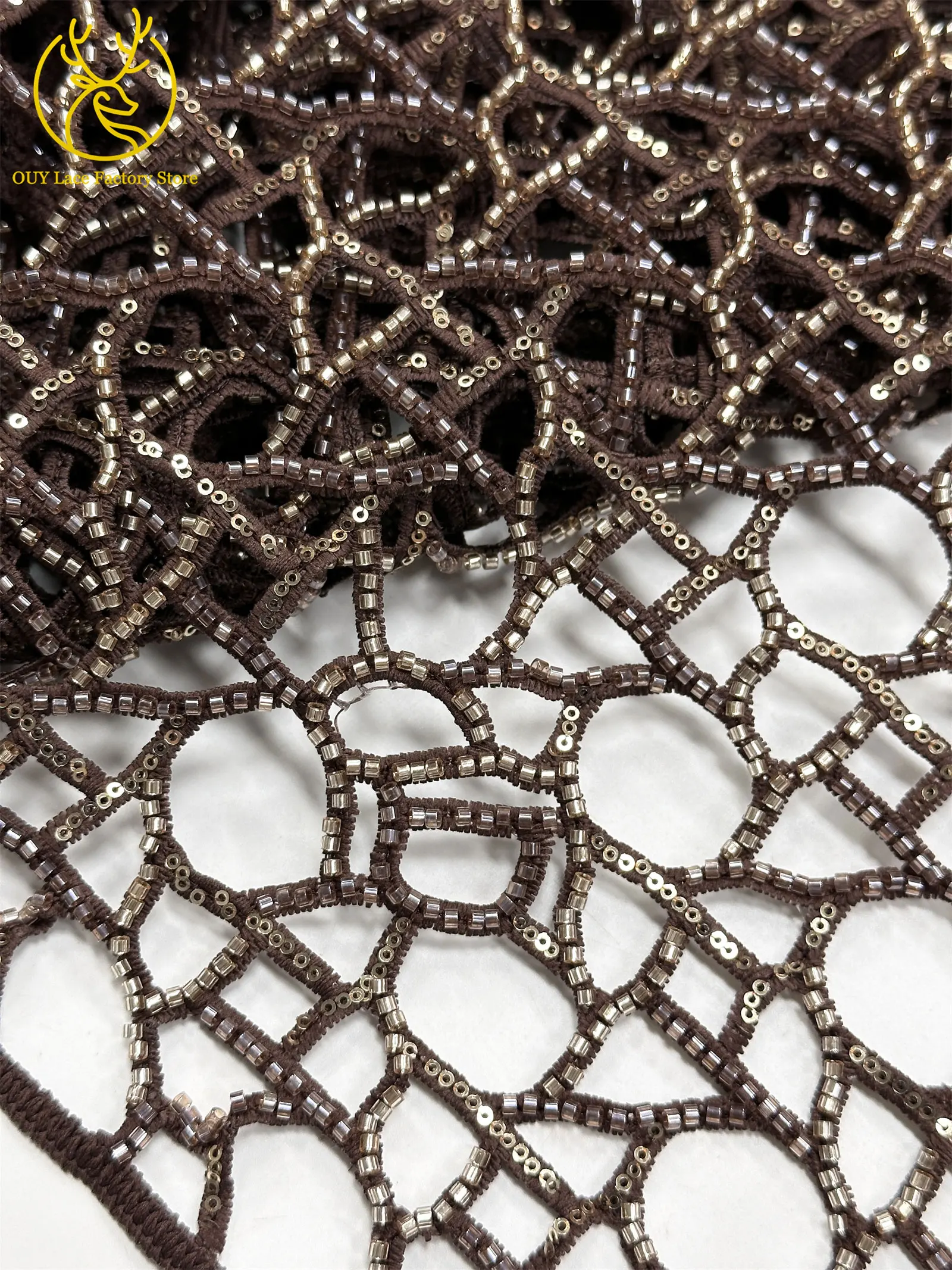 Neues Design Afrikanischer Perlen-Braidschnur-Spitzenstoff 2026 Hochwertiger französischer nigerianischer Netzspitzenstoff zum Nähen von Damen-Partykleidern – Detail 26