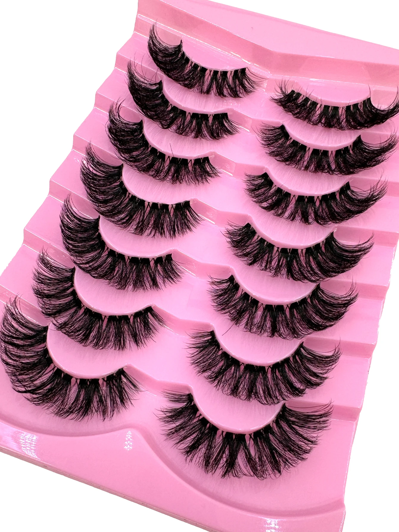 新しい7ペアのふわふわまつげ、ナチュラルソフトクロスカールまつげ、3D人工ミンクまつげ、厚い延長まつげ