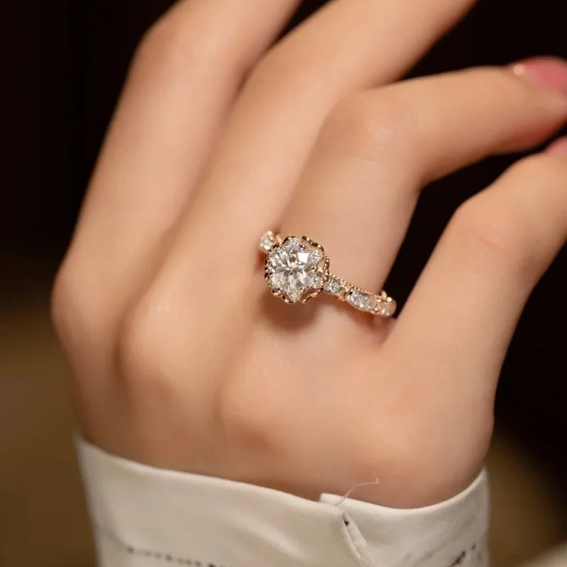 Exquisite Dazzling 1 Carat High Carbon Simulation Diamond Solitaire Rings for Women 14K White Gold Plated Wedding Ring Jewelry