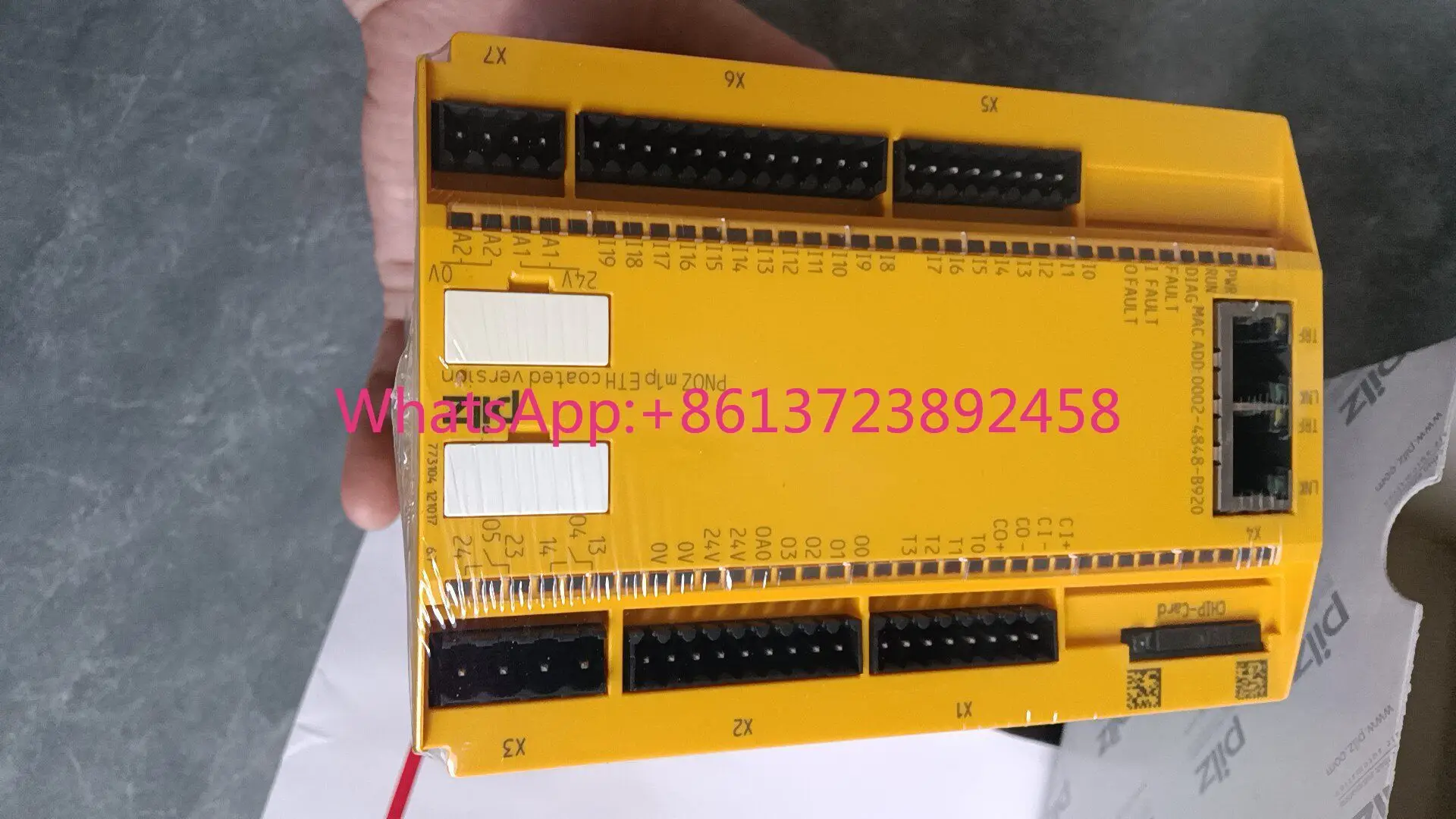

Pilz 773104 safety relay in stock
