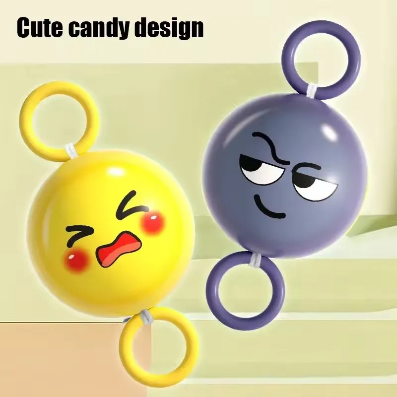 The spinning whistle ball party, the glowing toy party, I like the flywheel puzzle, hand-eye coordination and ball pulling fun