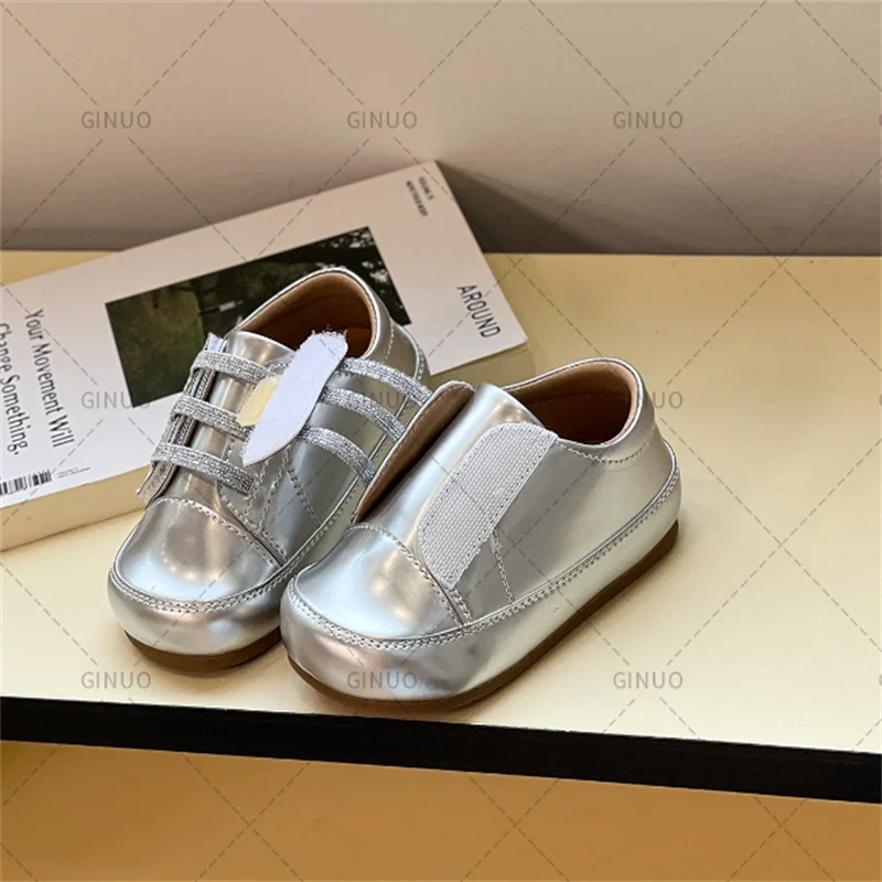 2024 Nieuwe Baby Schoenen Lederen Ademende Kinderen Casual Schoenen Zachte Zool Outdoor Tennis Mode Peuter Meisjes Jongens Blote Voeten Schoenen