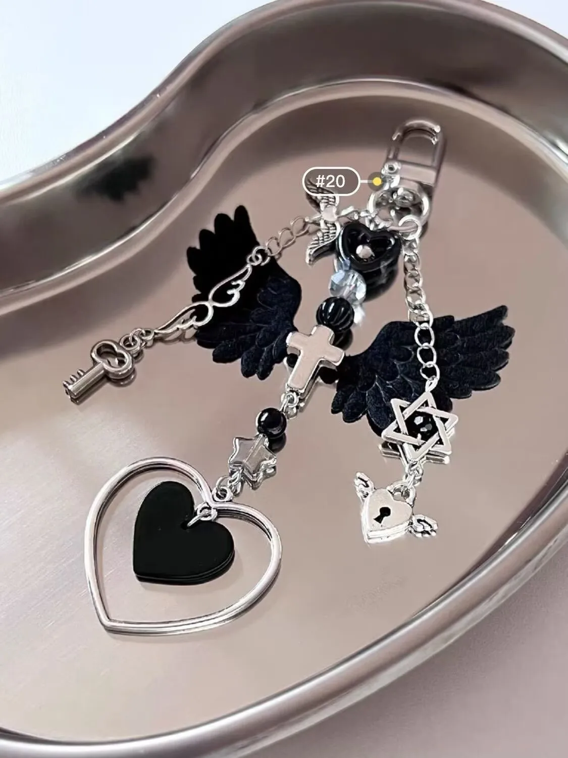 【 Night Visit Wings 】  Hanging Rope Handmade Beads Homemade Girl Heart Ins Keychain Cute Goo Pendant - view 2