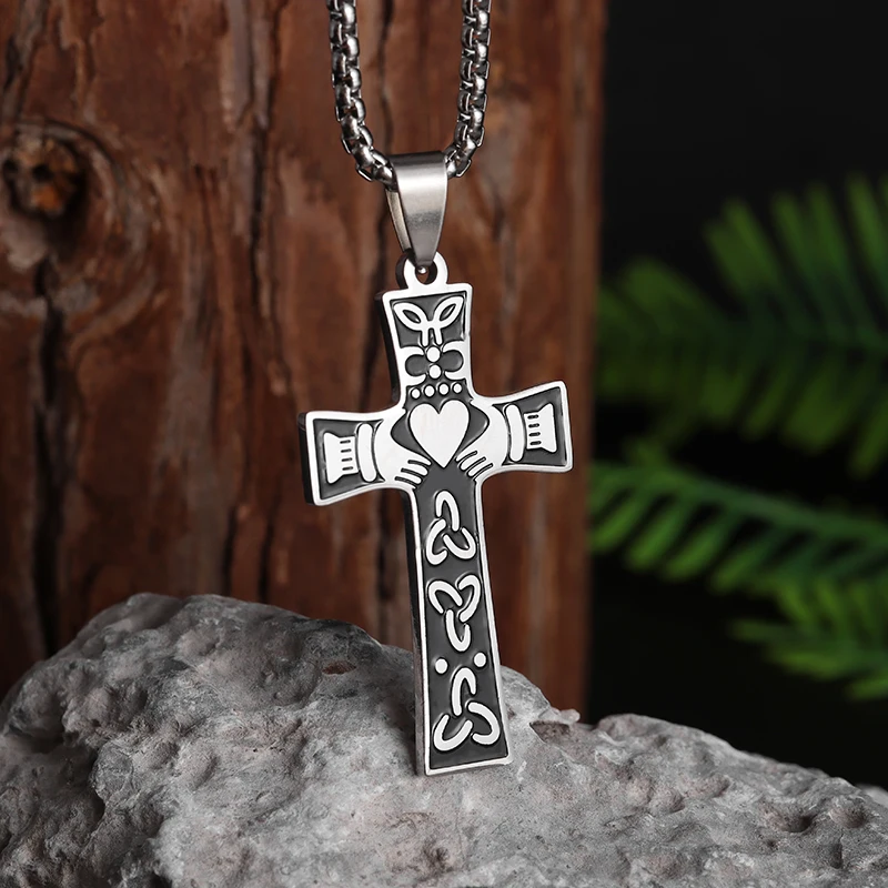 New Classic Stainless Steel Cross Irish Concentric Knot Pendant Necklace Men Women Fashion Trend Love Amulets Jewelry Gifts