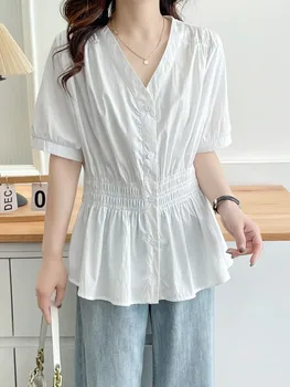 Camisa de verão com cintura elástica que modela e afina a silhueta, blusa feminina de manga curta em cor lisa, nova blusa minimalista com decote em V e estilo francês.