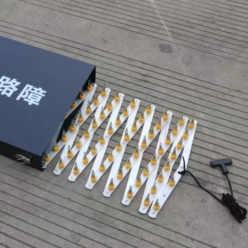 نظام شريط ستينغر سبايك اليدوي المعدني المحمول، أجهزة انكماش قاتل الإطارات، كتلة الطريق #4