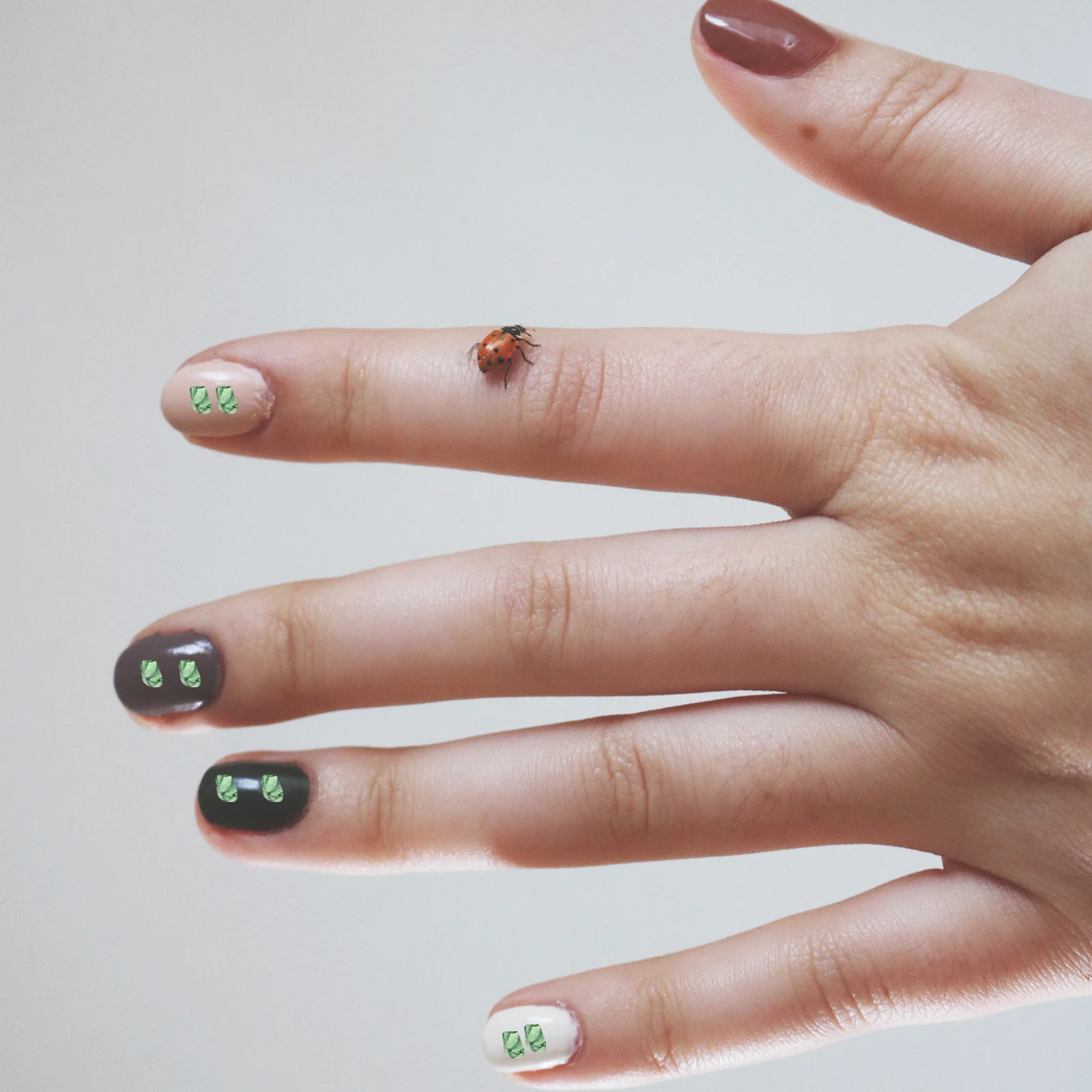 

1 Bag Glitter Nail Art Charms Glass Stones Manicure Diy Accessories Shiny Fillers For Resin Epoxy Crafting Jewelry Decor