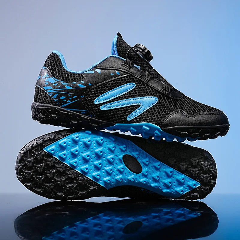 

Men's Soccer Shoes Anti Slip Wear-resistant Shockproof Trendy Football Shoes Black Red Rotary Buckle Seamless