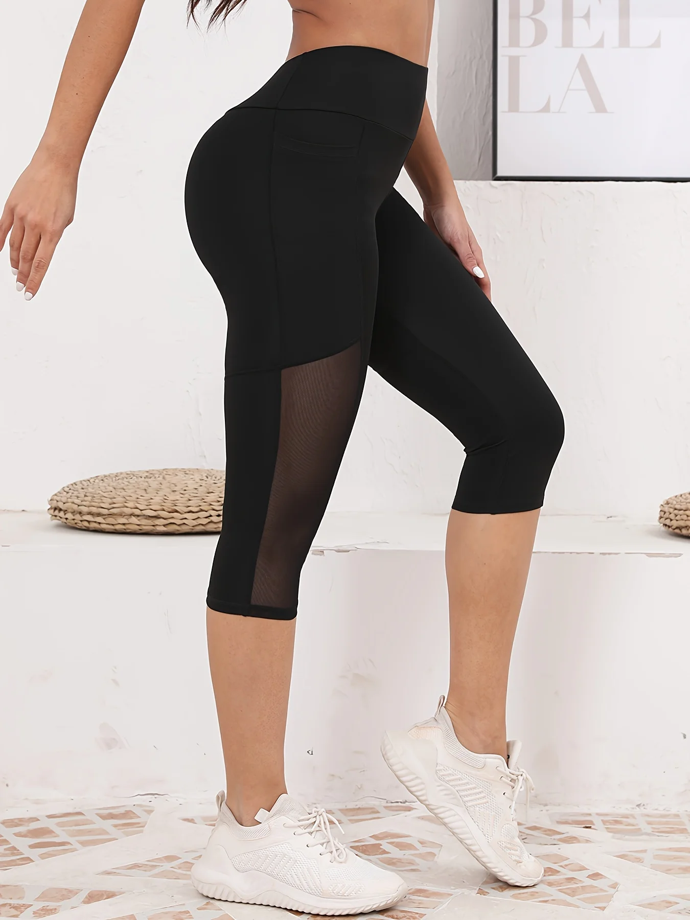 Women\'s Mesh Splicing With Pockets High Waist Yoga Pants Capri Tummy Tuck Exercise Leggings