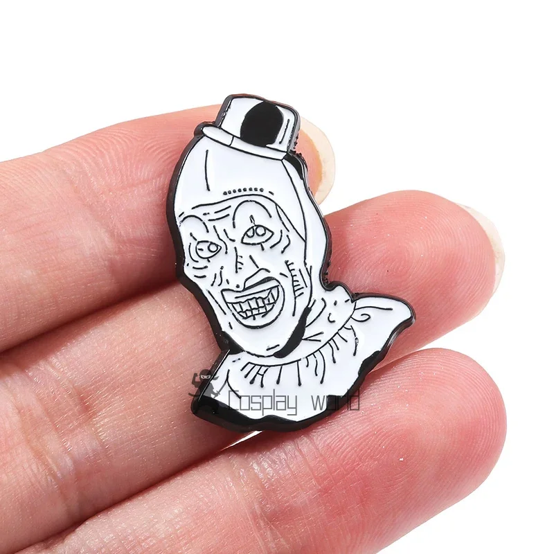 

Terrifier Art The Clown Brooch Anime Fashion Pin Mini Badge Terrifier Cosplay Props Party Costume Props Halloween