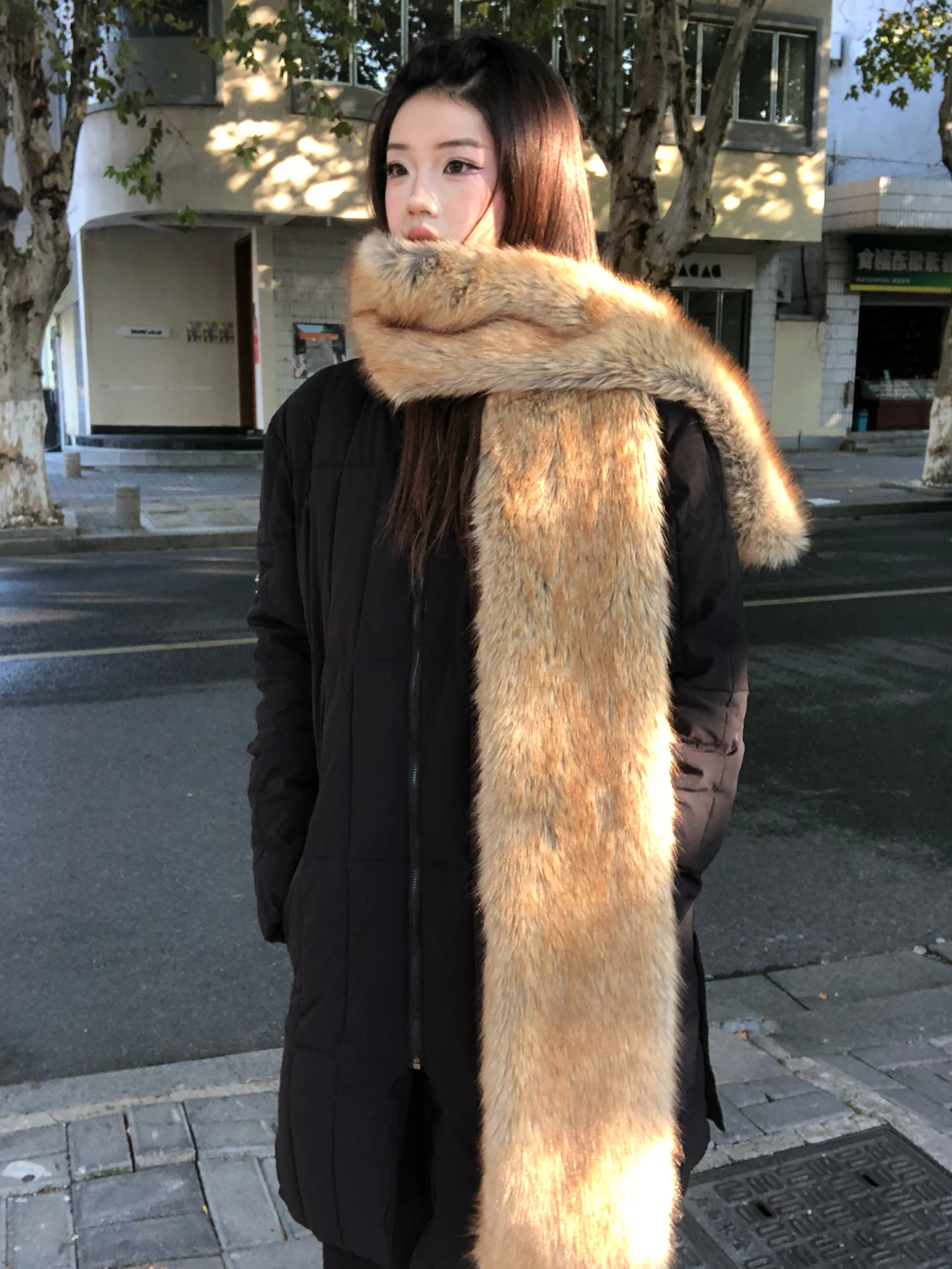 Long Fur Collar Fake Fur Scarf Thick Winter Women's Fashion High-End Feelings Warm Neck Warmer Black Eyed Beans Scarf
