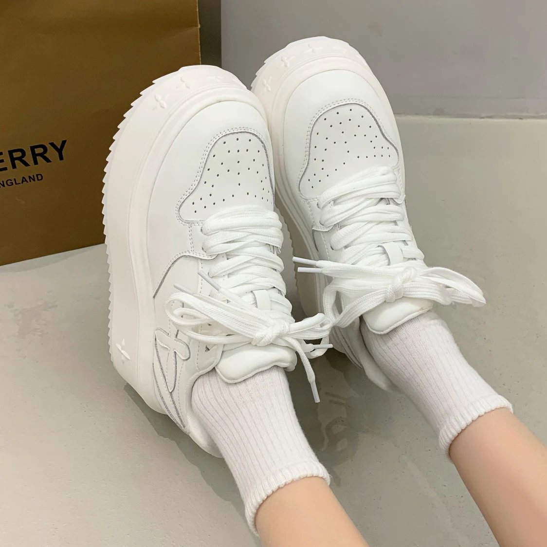 Autumn Women Sneakers Luxury 7cm Platform Casual Shoes Flat Skateboard Trainers Tennis Sports Shoes Comfortable Chunky Sneakers