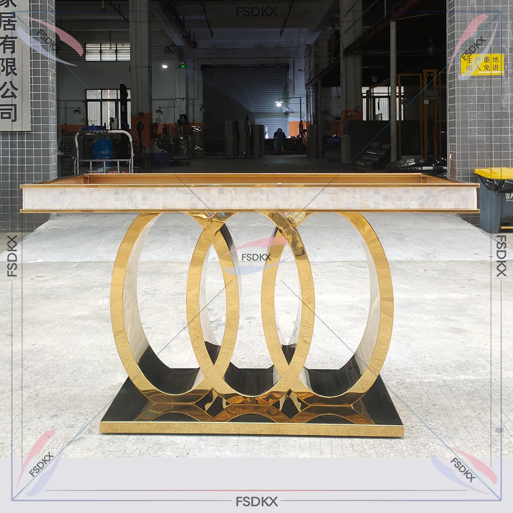 Luxury Special Design 3 Ring Dining Tables Metal Base Glass Top Dining Wedding Table Hiring