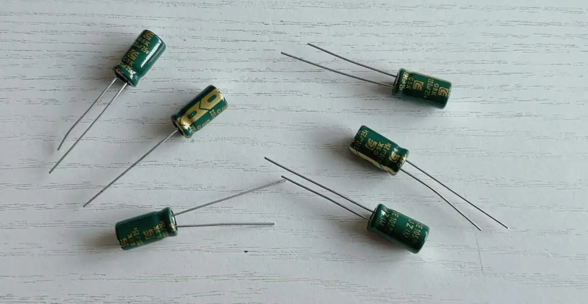6PCS RC speed controller ESC Protective Capacitor Low ESR Capacitor for FPV Car Brushless Motor Current Protection