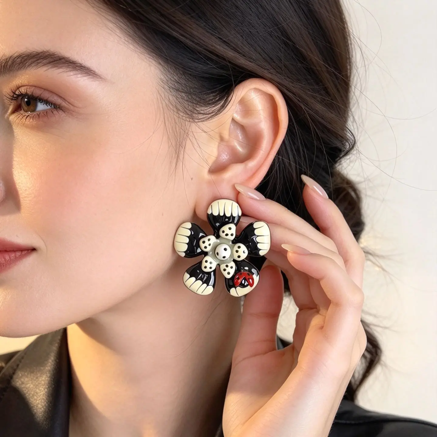 Sweet Cool Hand Painted Enamel Flower Stud Earrings Women Cartoon Ladybug Exaggerated Statement Earrings