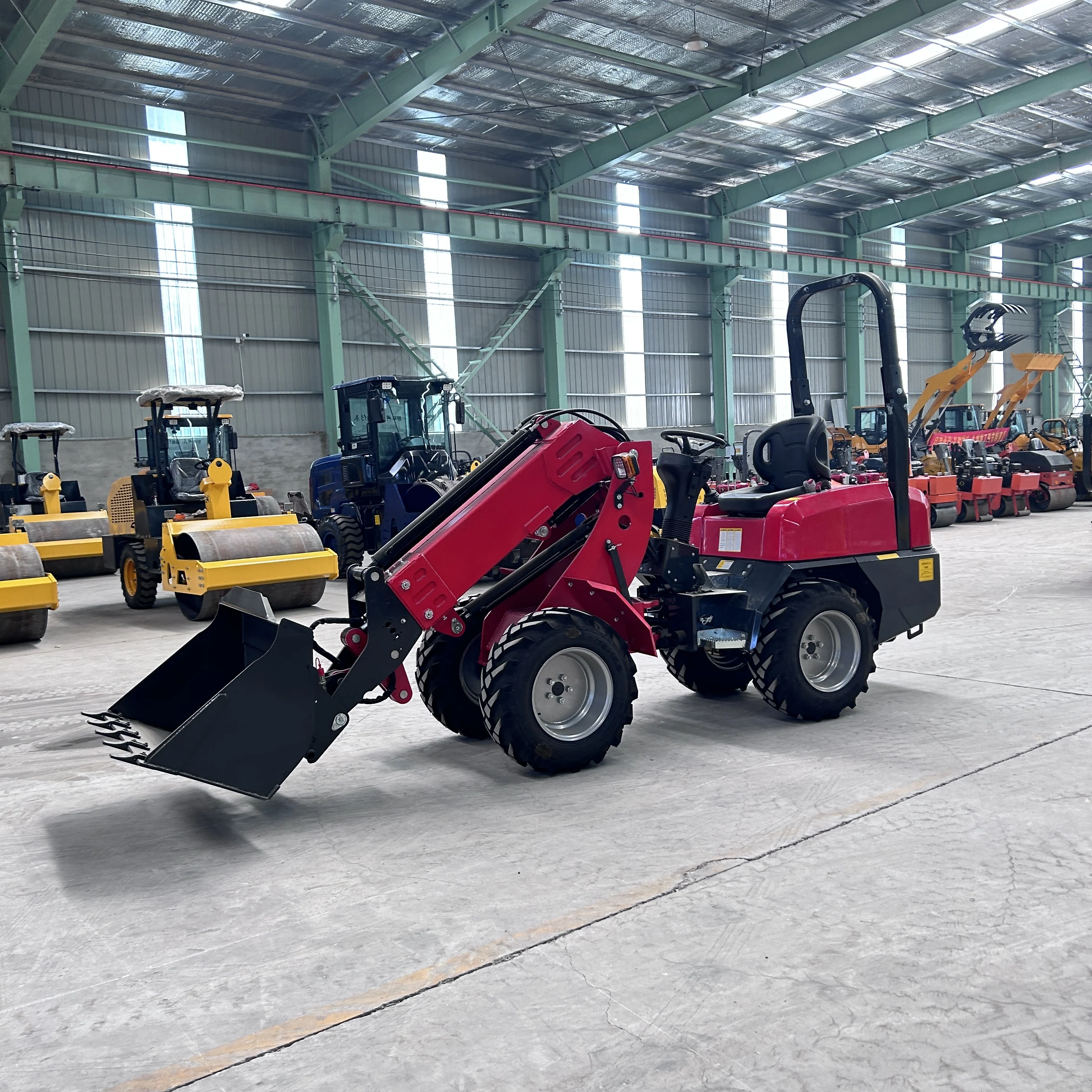 OEM Custom Mini Telescopic Wheel Loader CE Euro 5 Compact Telescopic Boom Loader for Farm Livestock and Material Handling