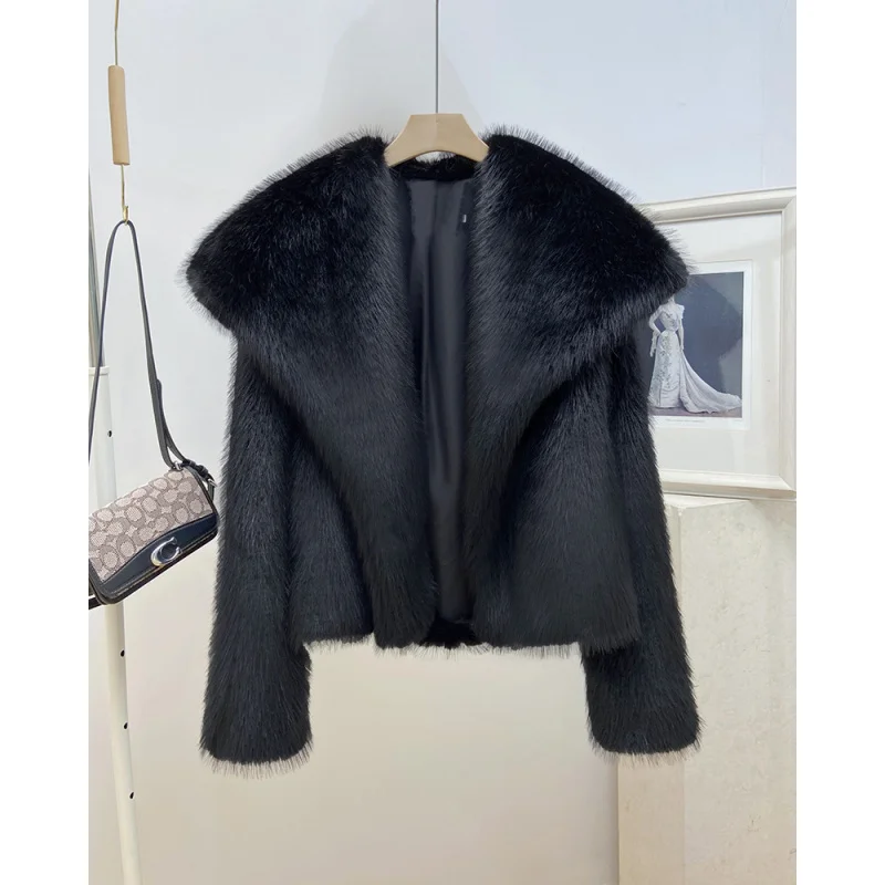 Cappotto in pelliccia sintetica con risvolto grande alla moda Temperamento femminile Cappotto caldo da donna elegante a maniche lunghe