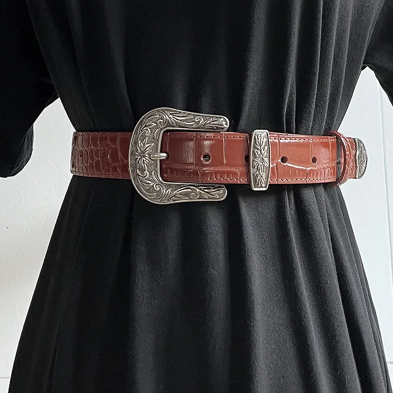 

Woman New Vintage Fashion Style Genuine Leather Belt Luxury Design Elegant Carved Silver Needle Buckle Waist Jeans Belts