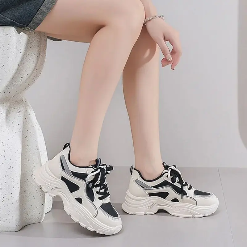 

Trendy Dad Shoes for Women Spring Casual Running Shoes Thick Sole Height Increase Middle-Aged Young People Style