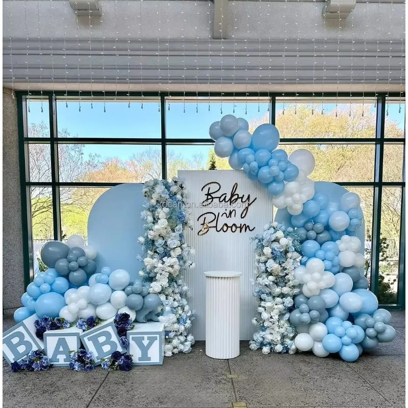 

Декорации для детских праздников: реквизит, аксессуары, фон для дня рождения в нежно-голубой тематике, украшения для мероприятий