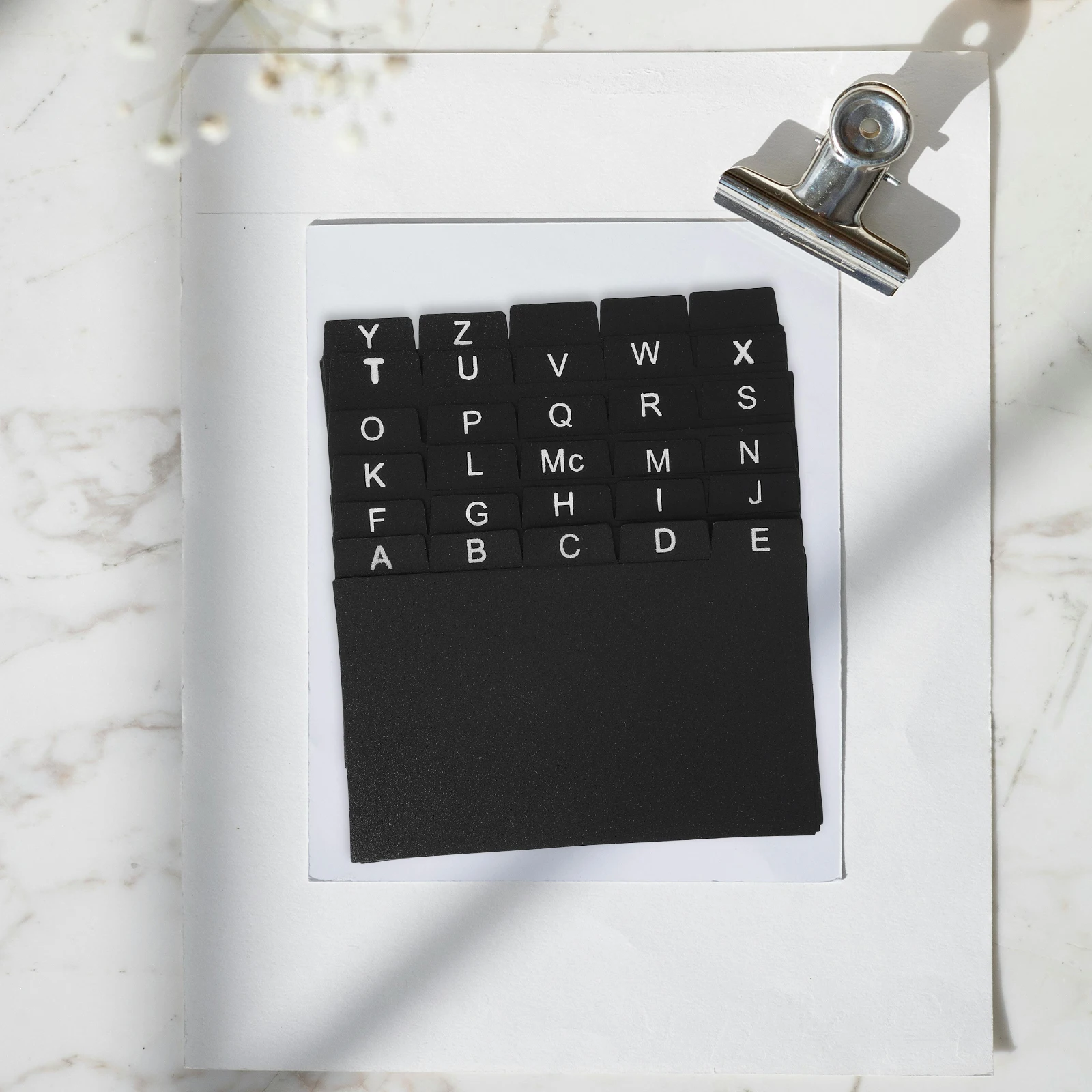 30 Pcs Card Dividers Black Tab Plastic Bookshelf Dividers Organizer Recipe Trading Notebook Inserts Classification Labels