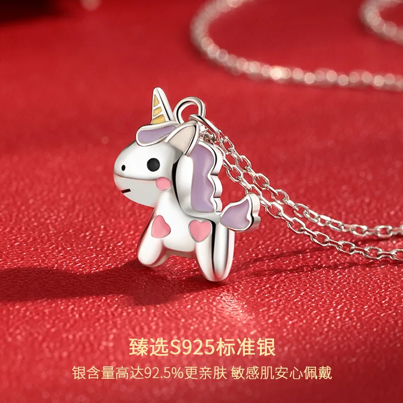 Original Design Whimsical Unicorn Chinese Zodiac Horse Pendant Necklace for Women Birth Year Animal Talisman Adjustable Chain