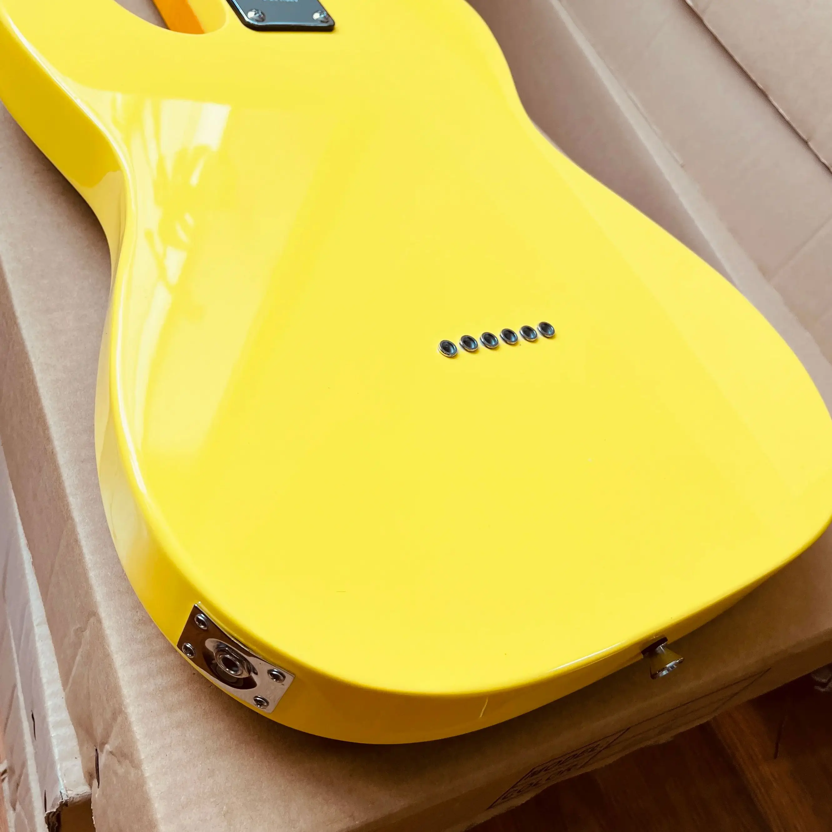 جيتار كهربائي TL جسم أصفر كروم جزء لوحة فريتس من خشب القيقب أسود Pickguard 2S يتم شحنه من الولايات المتحدة شحن مجاني #2