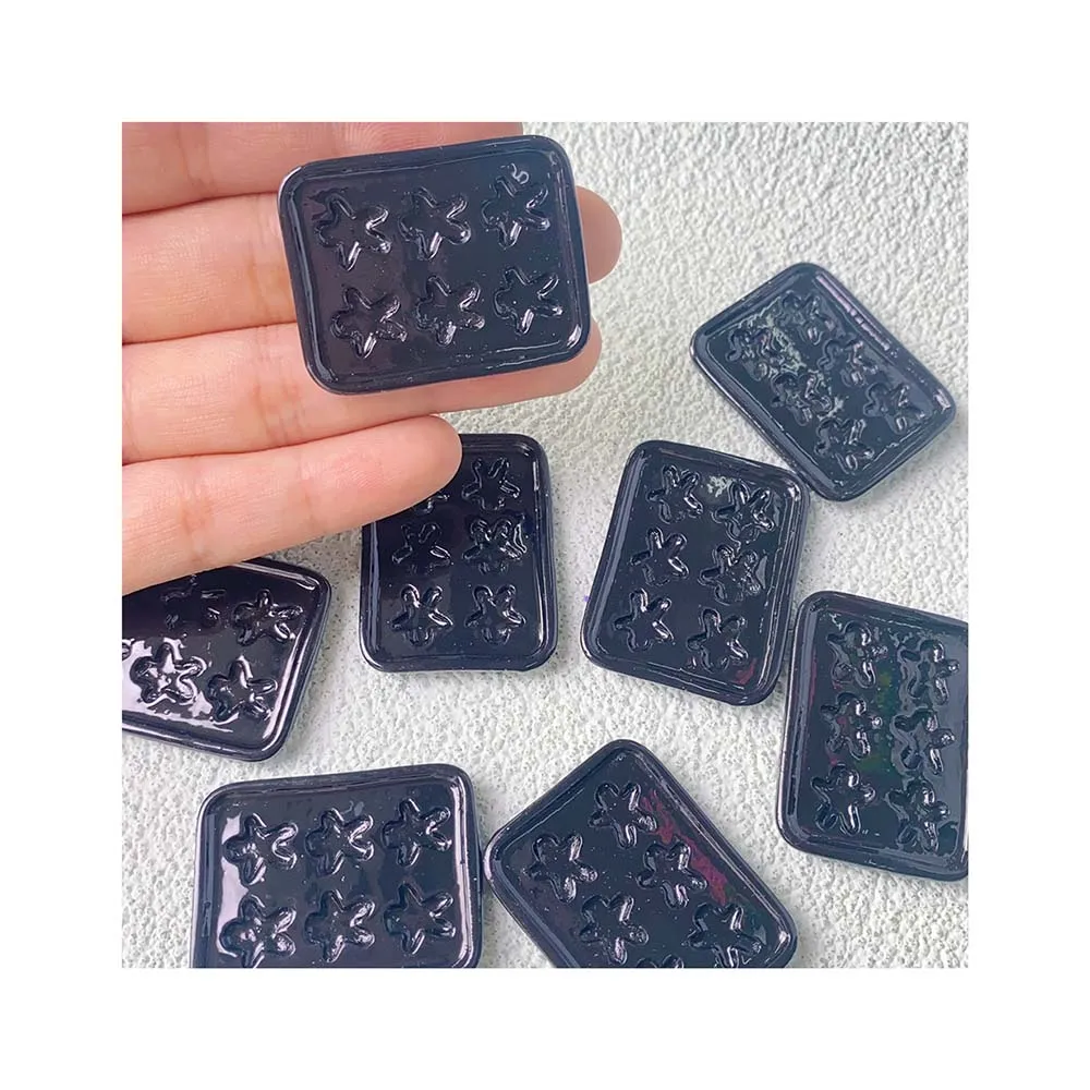 لوحة صينية خبز على شكل قلب أسود، بيت دمية مصغر، صواني خبز فارغة للمطبخ، مورد الحفلات، 5 × 30 × 40 مم #4