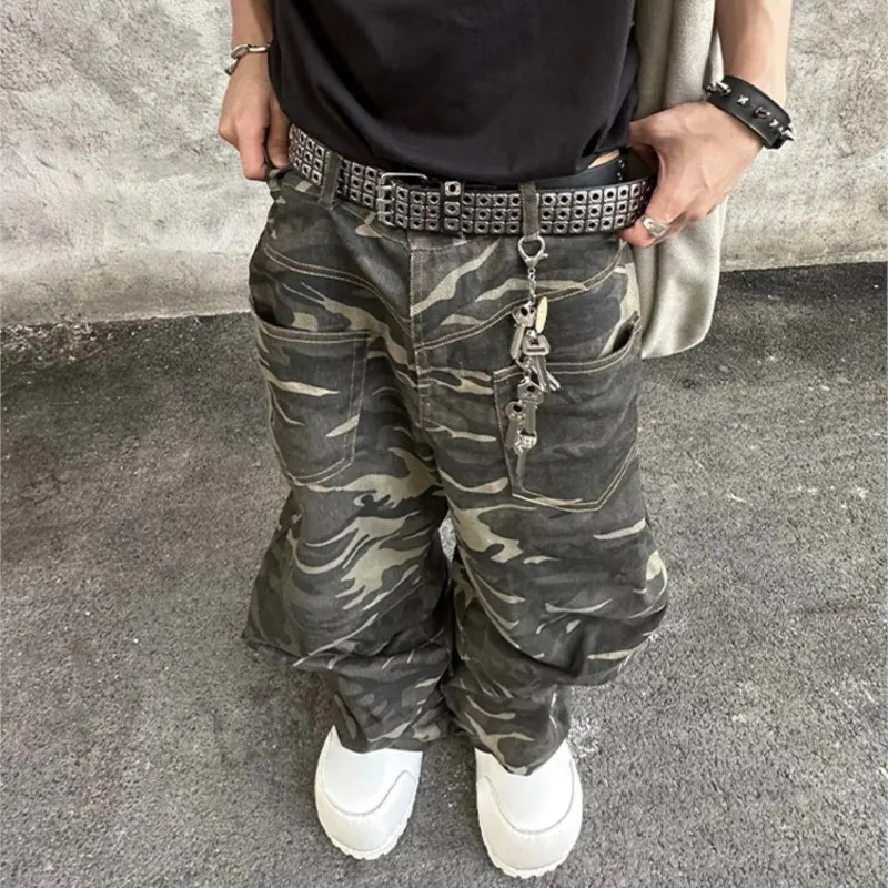 Pantaloni mimetici multitasche a gamba dritta casual Hip Hop High Street alla moda Pantaloni da uomo