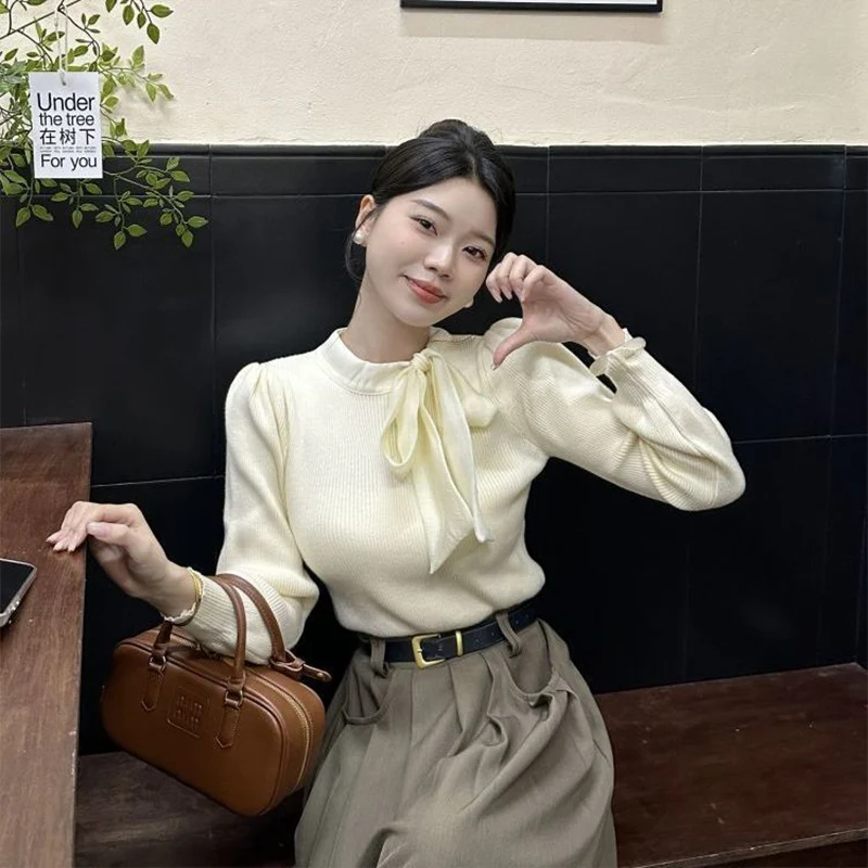 Korean Version Age Reducing Fashion Design Knitted Sweater for Women\'s Spring Autumn Tie Bow Stylish Versatile Long Sleeves Top