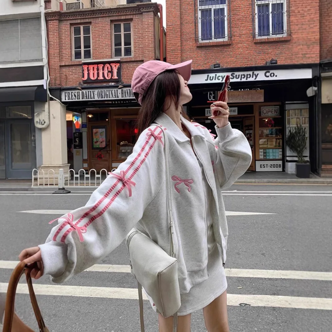 

Design Sense Bowknot Long Sleeve Sweatshirt Jacket For Women, Spring And Autumn New Style, Turn-Down Collar, Embroidered, Loose