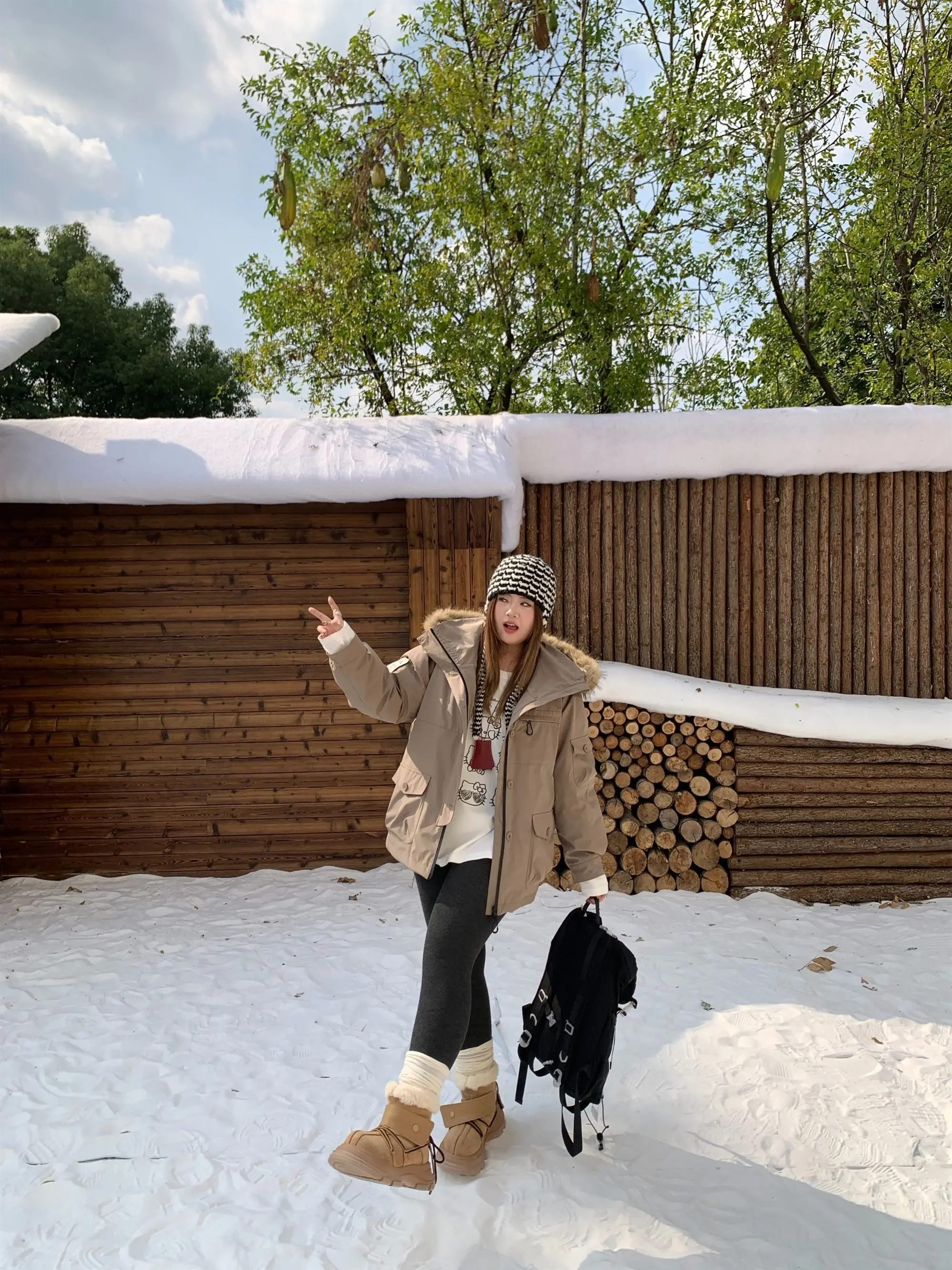 

NailooStudio Iceland Inspired 90% down Parka Sle Jaet Tee-Proof New Stand Mid-Length Warmth Filled Women's Coat