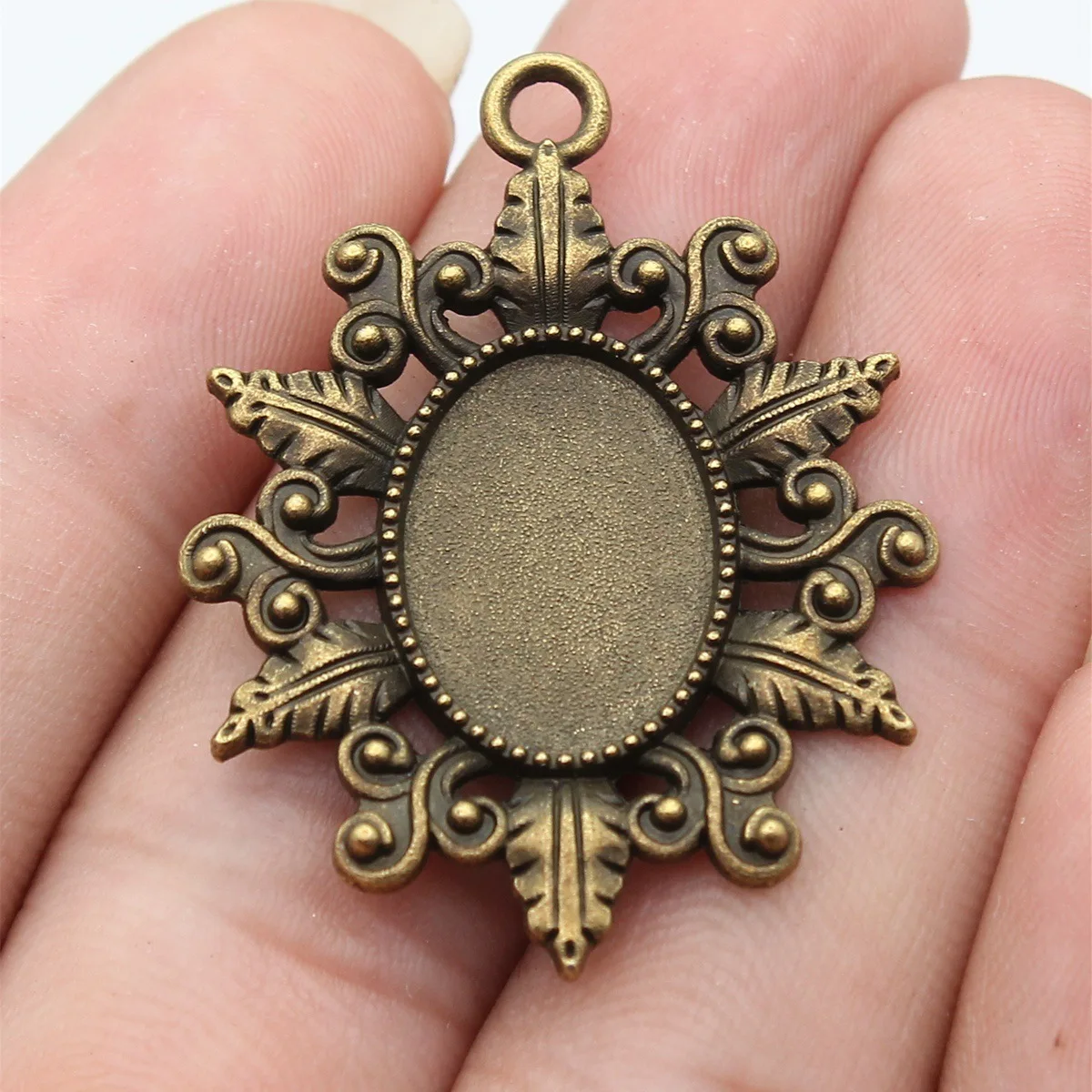 4pcs Inner Size 13x18mm 2 Colors Oval Flower Style Cameo Cabochon Base Setting Jewelry Findings