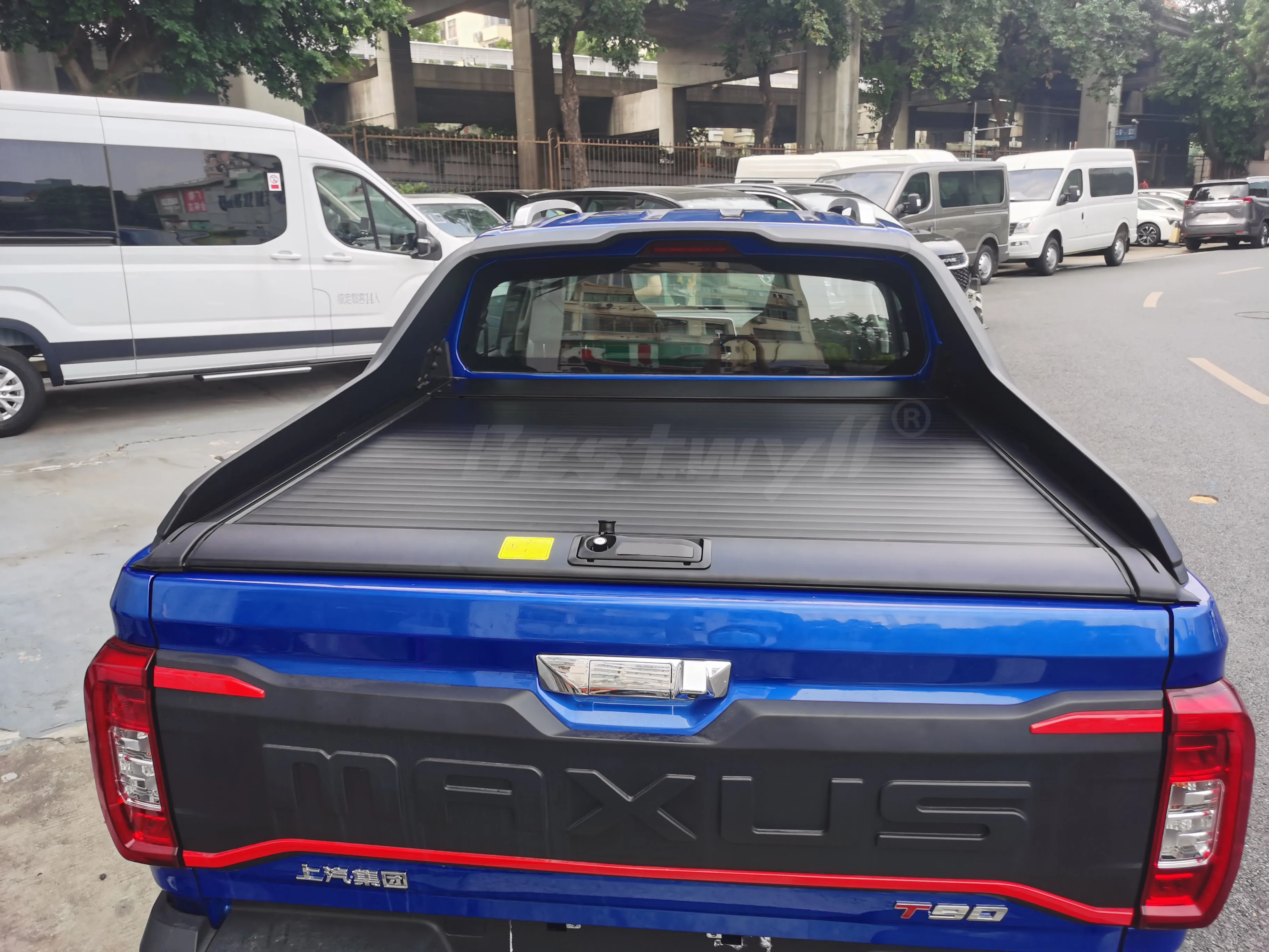 BESTWYLL Accessories Ute Truck Bed Retractable Tray Lid Roller Back Rear Hand Manual Pick up Tonneau Cover for LDV Maxus T90 F94