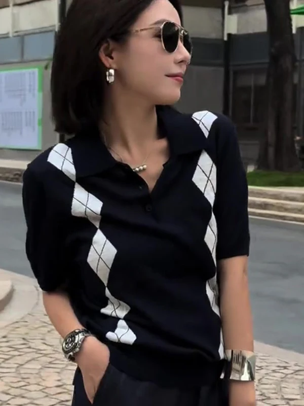 

Gtuq Retro Polka Dot Slim Fit Neck Short Sleeve Women's Top Korean Style Commute Fashion Summer Trend Straight Cut