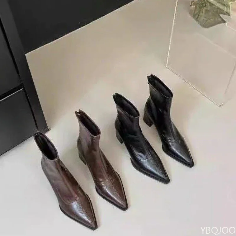 Modische, vielseitige Damen-Retro-Schuhe, Stiefeletten, Damen-High-Heel, dicker Absatz, spitze Zehen, elegante, minimalistische kurze Stiefel