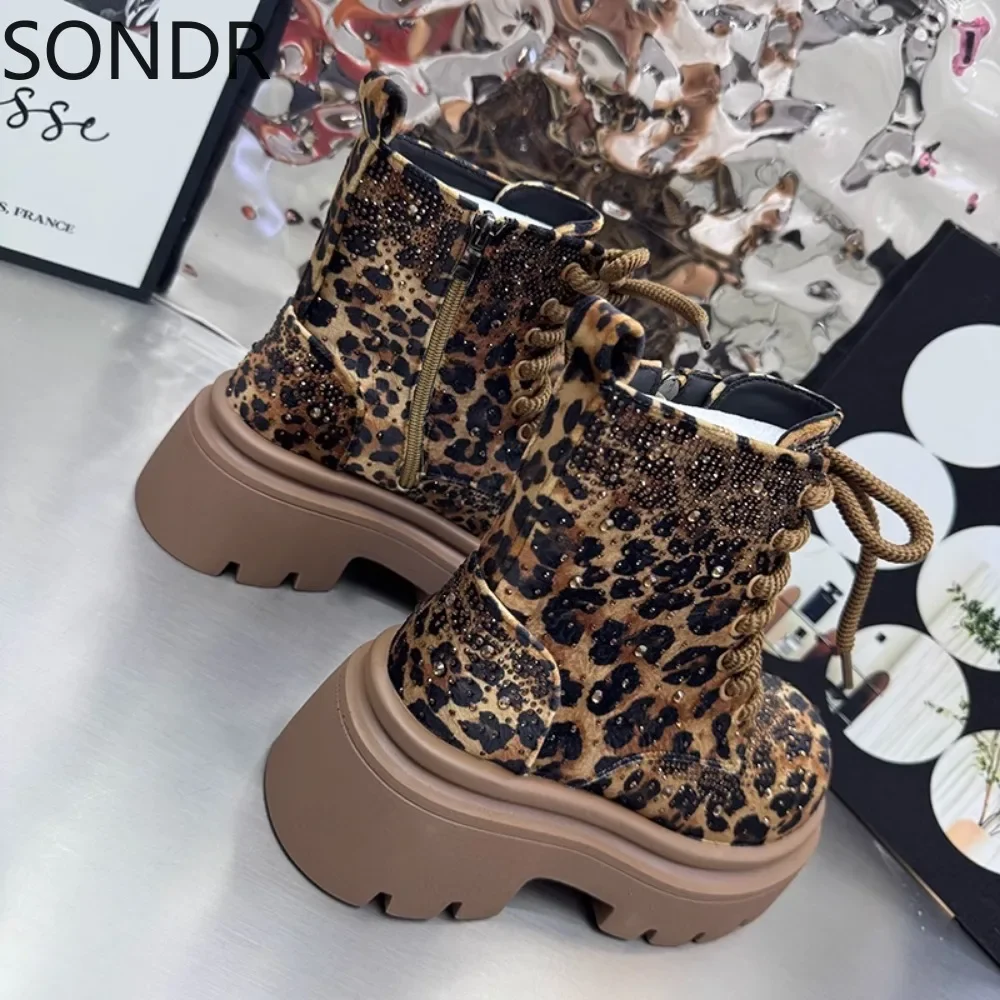 Womens Genuine Leather Leopard Rhinestones Ankle Boots Bling Crystal Lace Up Platform Chunky High Heel Shoes Retro Ne w2024