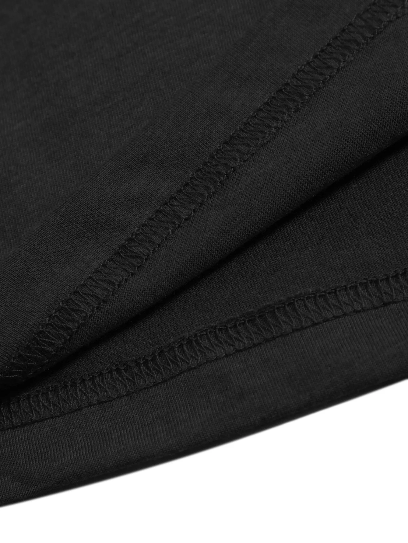 T-shirt da donna con stampa grafica Skull & Heart Spider - Top casual girocollo a maniche corte grigio scuro, vestibilità regolare per tutte le stagioni