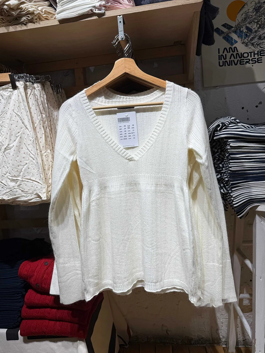 Thumbnail 4 - #30 Best Classic Knit Pullovers to Buy In 2026
