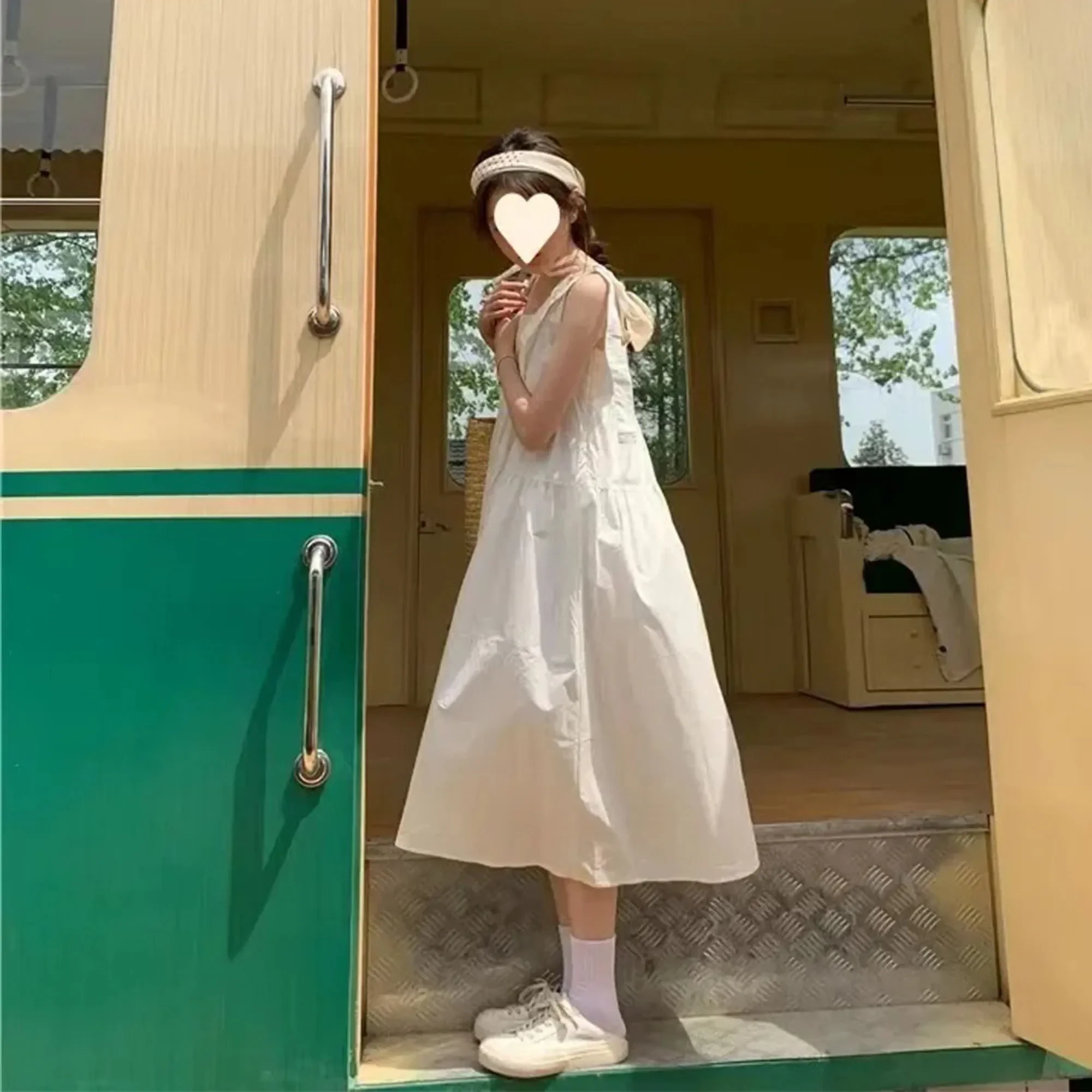 Girl Beach Dress Design Bowknot Suspender Skirt for Women in Summer 2024 Korean Version Loose Lazy Style Cool and Cute Skirt