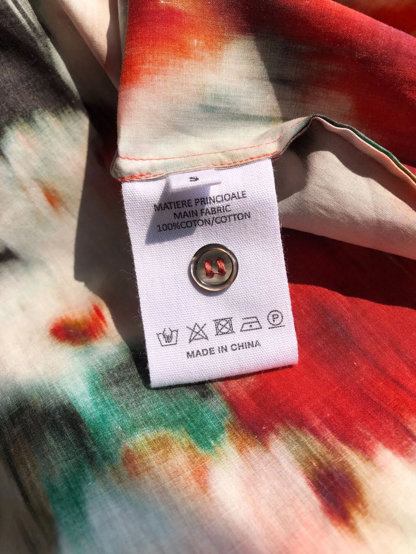 Katoenen vintage damesshirt met lange mouwen en dunne schaduwprint van hoge kwaliteit