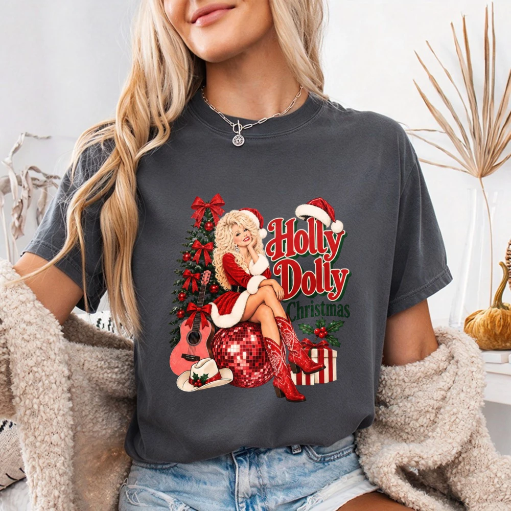 Holly Dolly Christmas Shirt Retro Dolly Xmas Cotton T Shirt Christmas Nostalgia Tee Country Christmas Vintage Xmas Gift Tees