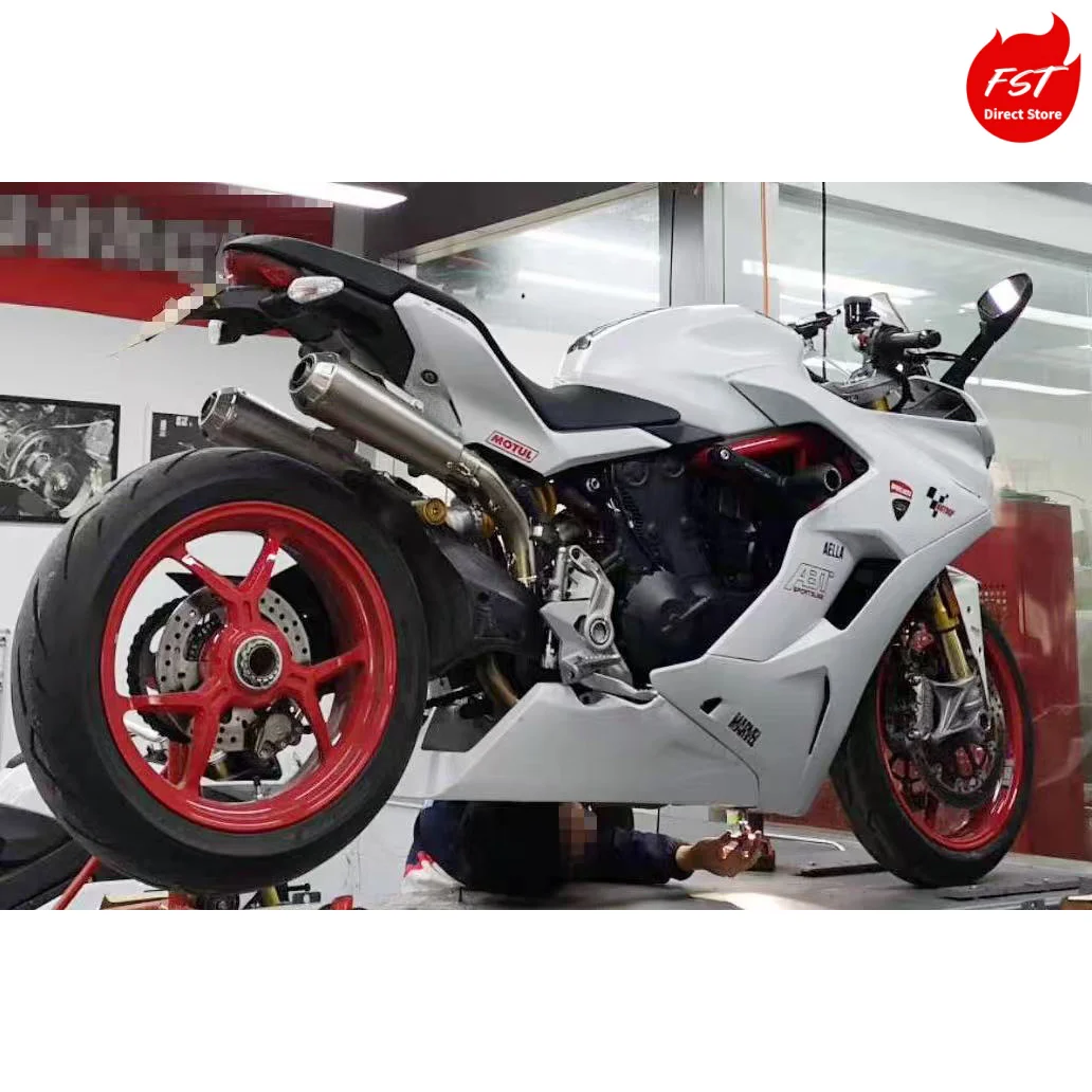 For SuperSport 950/950S Dual Outlet Titanium Exhaust Slip-On mid Pipe Decat for Enhanced Horsepower & Torque Performance Upgrade