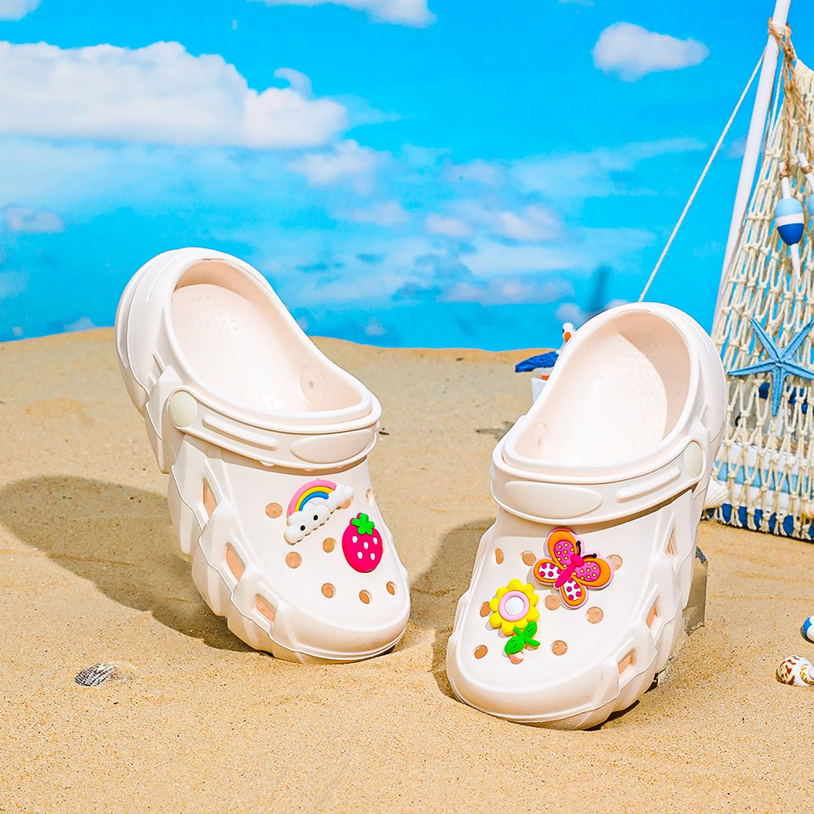 One-step garden shoes, can be worn in all seasons, shiny thick-soled EVA versatile hole shoes, suitable for the beach 2501