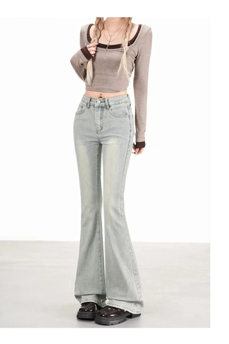 بنطلون Y2K Vintage Light Wash Flare للسيدات بقصة ضيقة من قماش الدنيم القابل للتمدد، عصري لطيف وأنيق