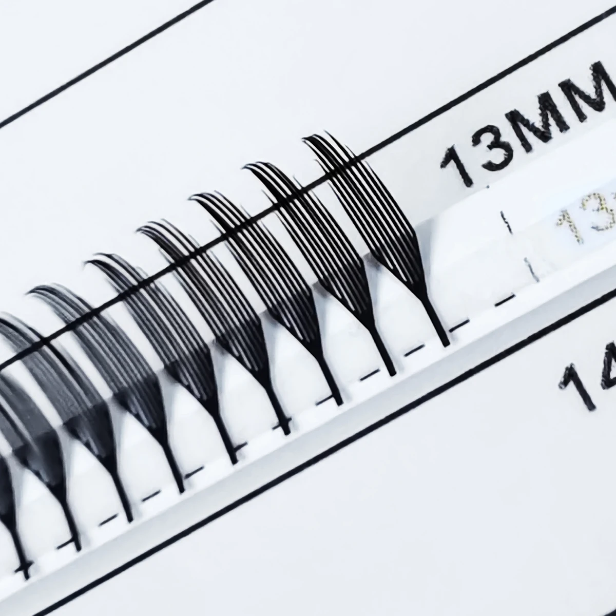 Blank Card Comic Spire Lashes 9-13mm Flowering Premade Fans 240 Fans Eyelashes Individual Volume False Lashes Makeup Tools