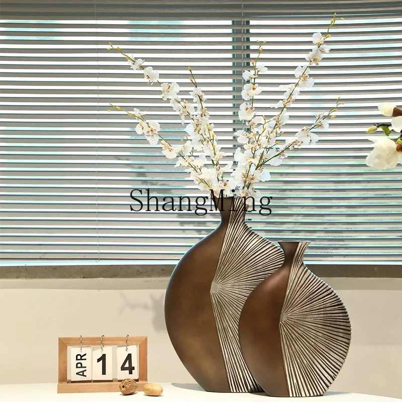 

CLL retro vase ornament light luxury high-end dried flowers Chinese living room TV cabinet entrance home decoration