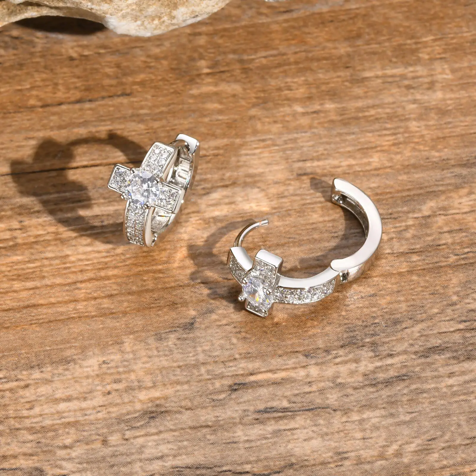 أقراط متقاطعة للرجال والأولاد، أقراط هيب هوب كبيرة من الزركون، هدايا مجوهرات عصرية رائعة