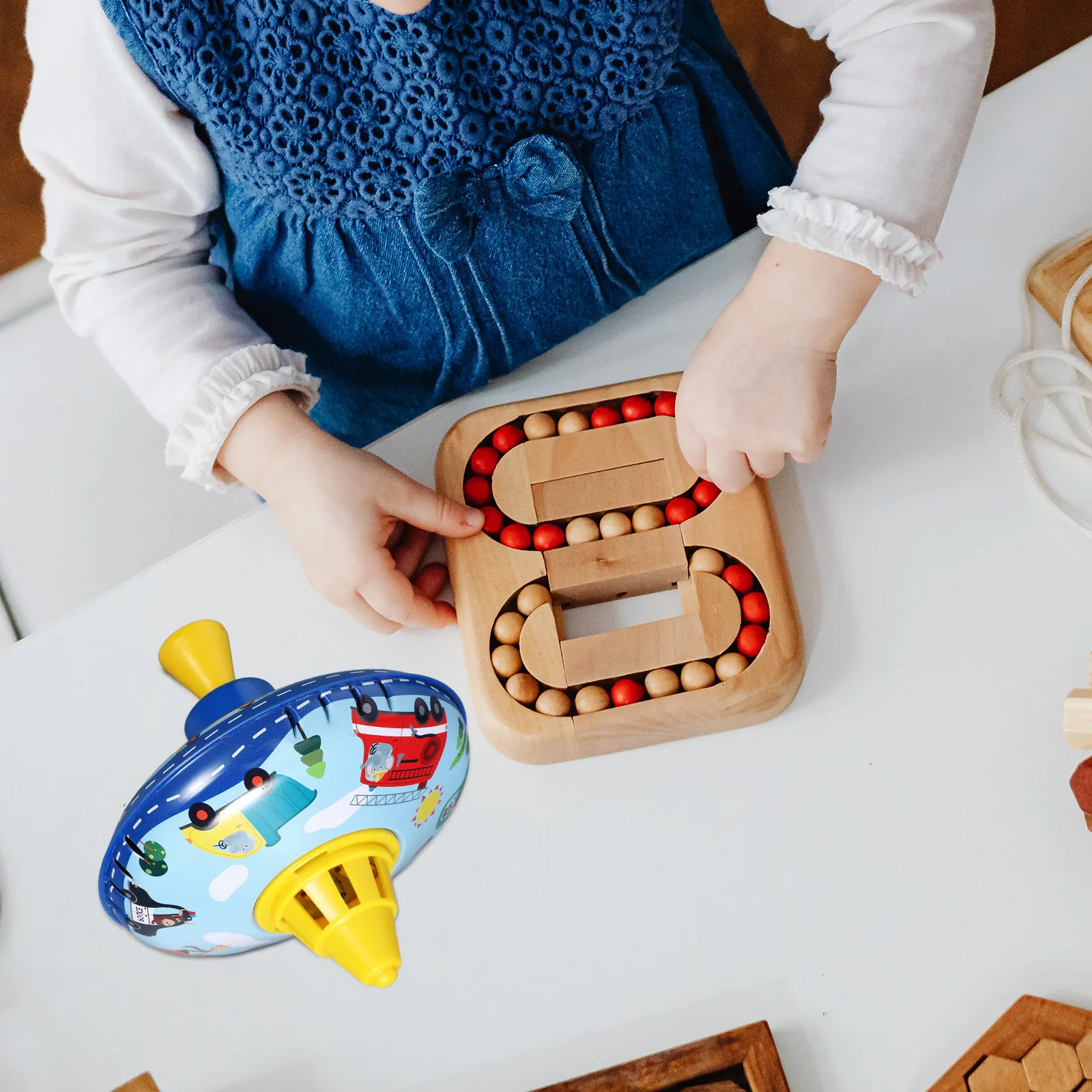 

1 шт. развивающая вращающаяся игрушка из железного листа для детей: координация рук и глаз, распознавание цветов